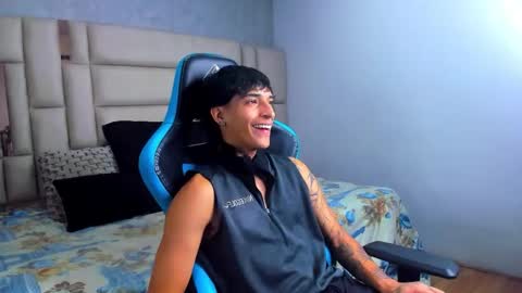 Croy online show from 03.16.26