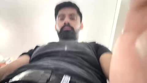 cruzemir1 online show from 11.26.25