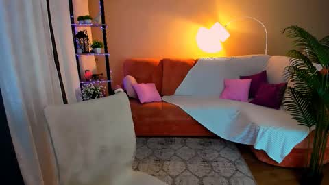 Anna online show from 11.18.25