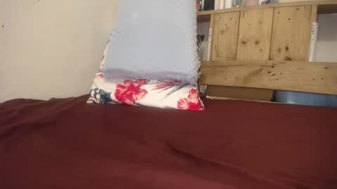 Crys online show from 01.28.25