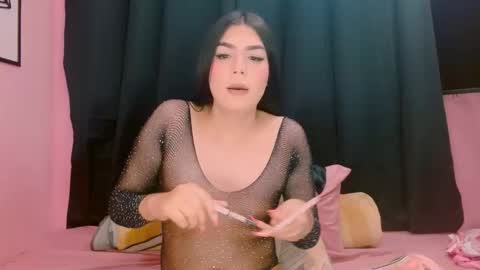 Instagram cristal espinosa1 online show from 01.11.26