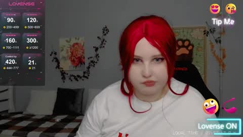 Snapshot of crystal__chris chatting on 09.30.25 Chris online show from 09.30.25