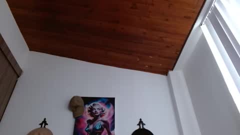 Crystal Blaze online show from 02.15.26