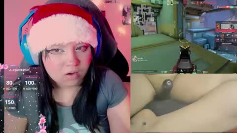 Snapshot of crystal_velvet01 chatting on 12.15.24 crystal online show from 12.15.24