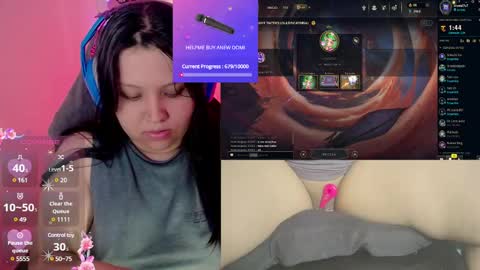 Snapshot of crystal_velvet01 chatting on 01.02.25 crystal online show from 01.02.25