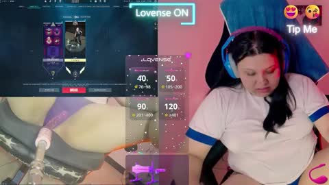 Snapshot of crystal_velvet01 chatting on 01.16.25 crystal online show from 01.16.25