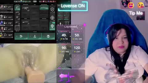 Snapshot of crystal_velvet01 chatting on 01.18.25 crystal online show from 01.18.25