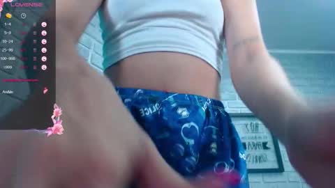 I AM CRYSTAL online show from 09.26.25