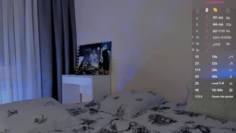 Snapshot of crystalcandies chatting on 02.03.25 Arina online show from 02.03.25