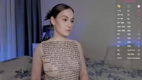 Snapshot of crystalcandies chatting on 02.10.25 Arina online show from 02.10.25