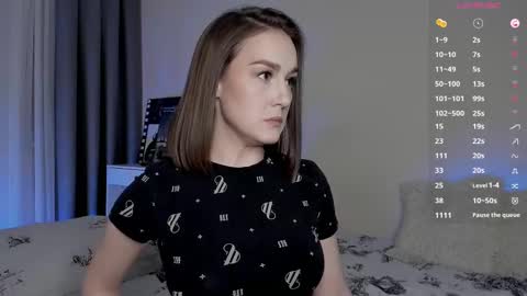 Snapshot of crystalcandies chatting on 02.23.25 Arina online show from 02.23.25