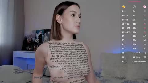 Snapshot of crystalcandies chatting on 10.08.25 Arina online show from 10.08.25