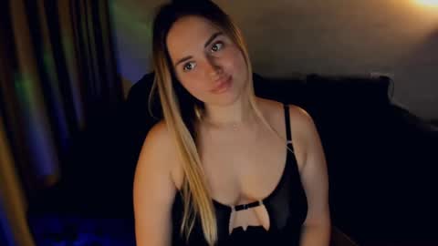 crystalemily online show from 02.17.25