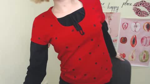 Stella online show from 01.13.25