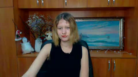 Stella online show from 02.13.25