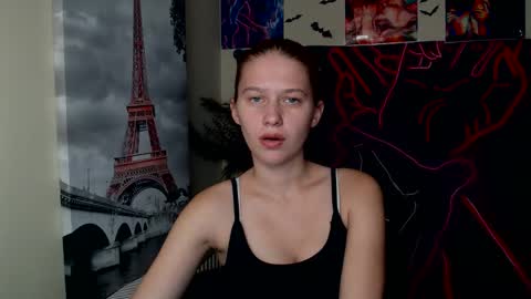 Stella online show from 10.15.25