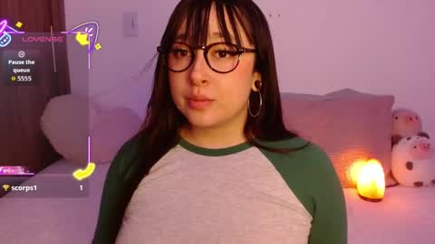 Olivia  online show from 09.13.25