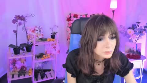 crystallbloom online show from 12.21.25