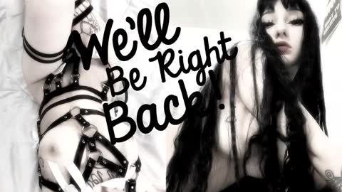 Sasha    Make me moan with patterns   good music here  online show from 11.09.25