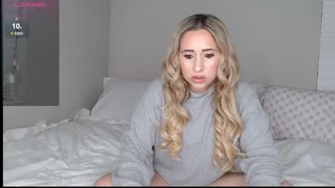 Nikki online show from 10.27.25