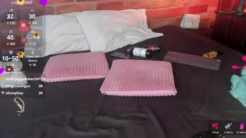 Snapshot of crystalvazquez chatting on 02.16.25 Soy Crystal online show from 02.16.25