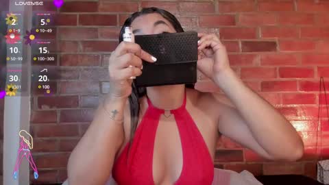 Snapshot of crystalvazquez chatting on 03.02.25 Soy Crystal online show from 03.02.25