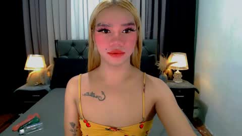 bea takashi  online show from 04.11.26