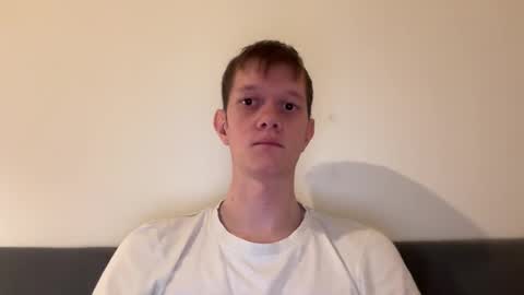 Snapshot of cube93 chatting on 10.11.25 cube93 online show from 10.11.25