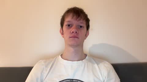 Snapshot of cube93 chatting on 12.15.25 cube93 online show from 12.15.25