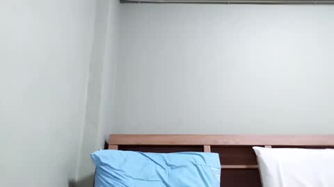 BIG UNCUT HARD COCK online show from 01.16.26