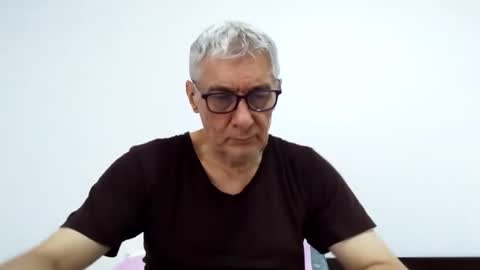 Snapshot of cucaio18 chatting on 04.30.26 BIG UNCUT HARD COCK online show from 04.30.26