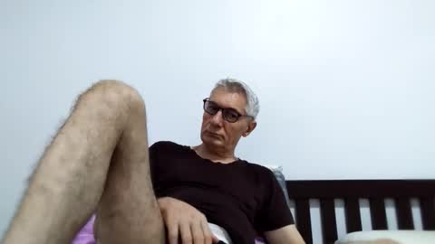 Snapshot of cucaio18 chatting on 05.10.26 BIG UNCUT HARD COCK online show from 05.10.26
