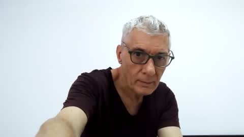 Snapshot of cucaio18 chatting on 05.20.26 BIG UNCUT HARD COCK online show from 05.20.26