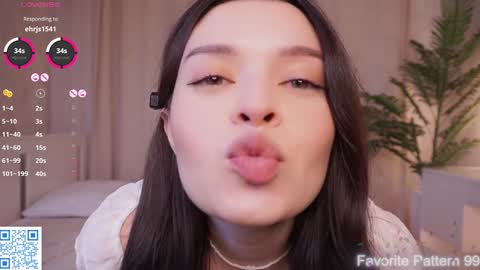 Ellie online show from 11.18.25