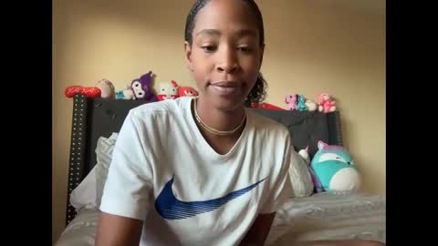 cum2charmxx online show from 09.13.25