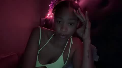 cum2charmxx online show from 10.08.25