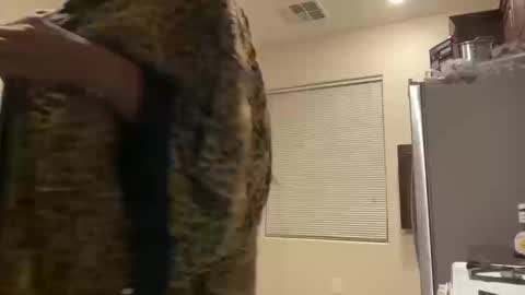 cum2charmxx online show from 10.13.25