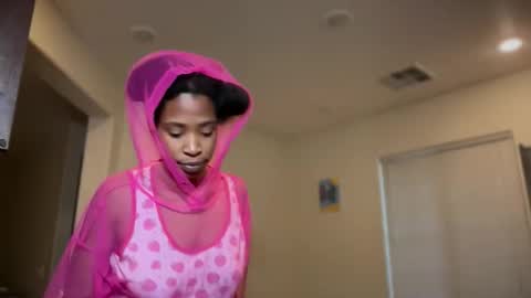 cum2charmxx online show from 11.17.25