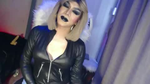 CUMMELA SLUTI online show from 11.28.25