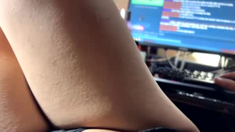 im KIM new girl to spoil online show from 02.15.25