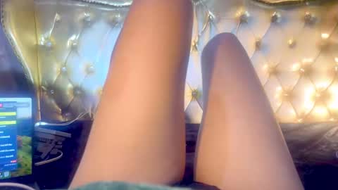 im KIM new girl to spoil online show from 09.27.25