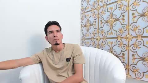 JOHN online show from 10.28.25