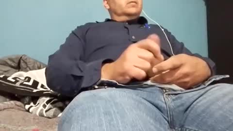 Snapshot of cumbian_chero chatting on 02.18.25 cumbian_chero online show from 02.18.25