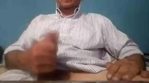 Snapshot of cumbian_chero chatting on 05.15.26 cumbian_chero online show from 05.15.26