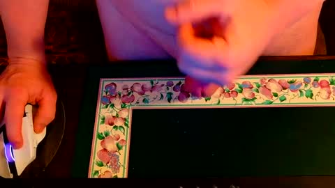 Snapshot of cumforme1988 chatting on 10.05.25 cumforme1988 online show from 10.05.25