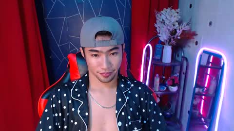 Snapshot of cumhavefun25 chatting on 12.09.24 ask me online show from 12.09.24