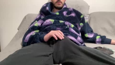 Snapshot of cumlvr11 chatting on 12.17.25 Tony online show from 12.17.25