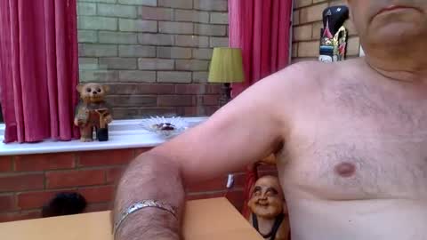 cumonherguys online show from 07.09.26