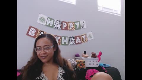 Nia Reese online show from 03.05.26