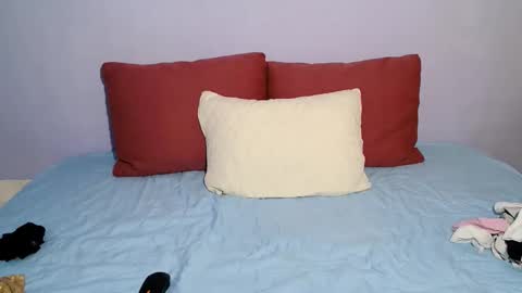 Snapshot of cumwithme0o chatting on 11.20.25 Anna online show from 11.20.25